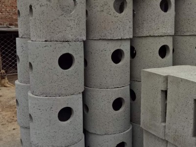 察右后旗，察右中旗，水泥檢查井，化糞池，水泥井蓋，鑄鐵井蓋