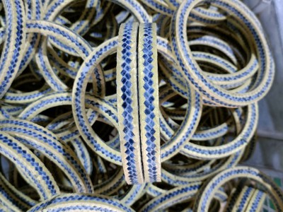 芳綸盤根現貨批發(fā) 芳綸硅膠芯盤根芳綸浸四氟盤根