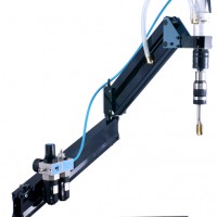 絲錐不易折斷，扭力保護(hù)，油水分離的氣動(dòng)攻絲機(jī)MD412